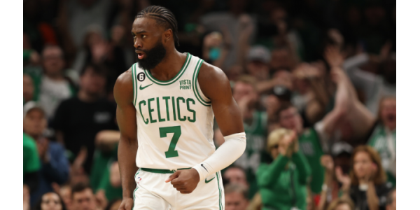 I Boston Celtics hanno difficoltà a infrangere le regole per Jaylen Brown